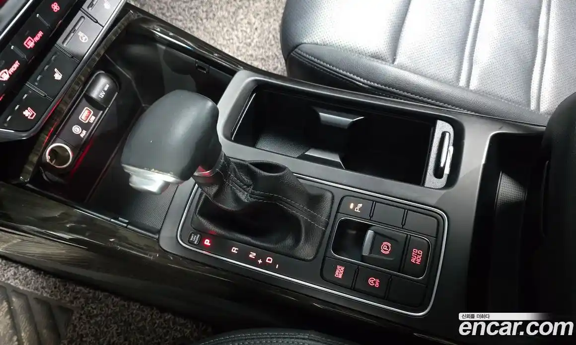 Kia Sorento 2019 2.0 гидро в Москве № 1538641, фото 12