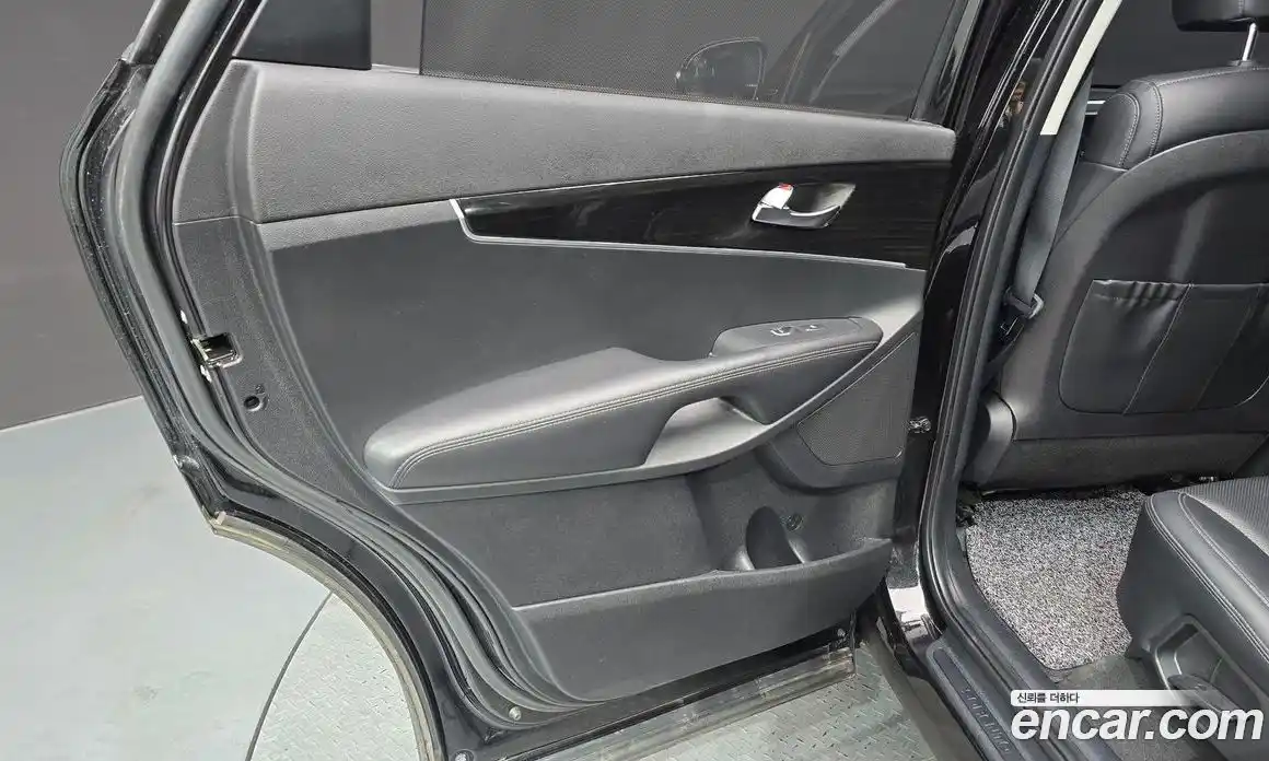 Kia Sorento 2019 2.0 гидро в Москве № 1538641, фото 15