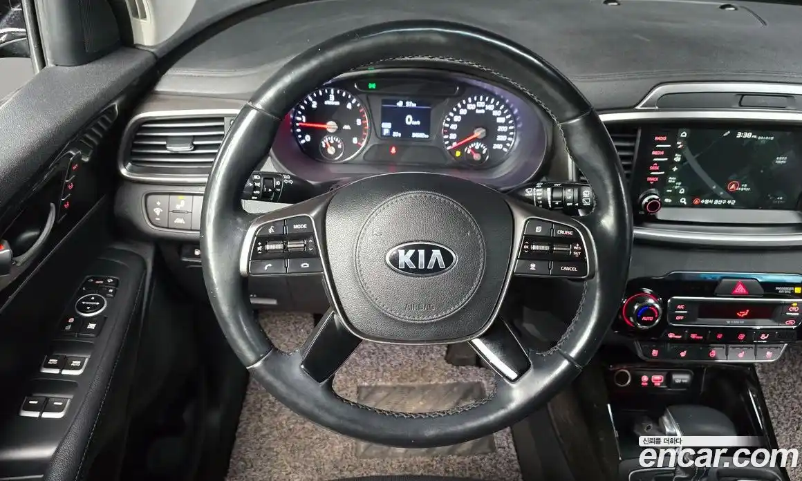 Kia Sorento 2019 2.0 гидро в Москве № 1538641, фото 16