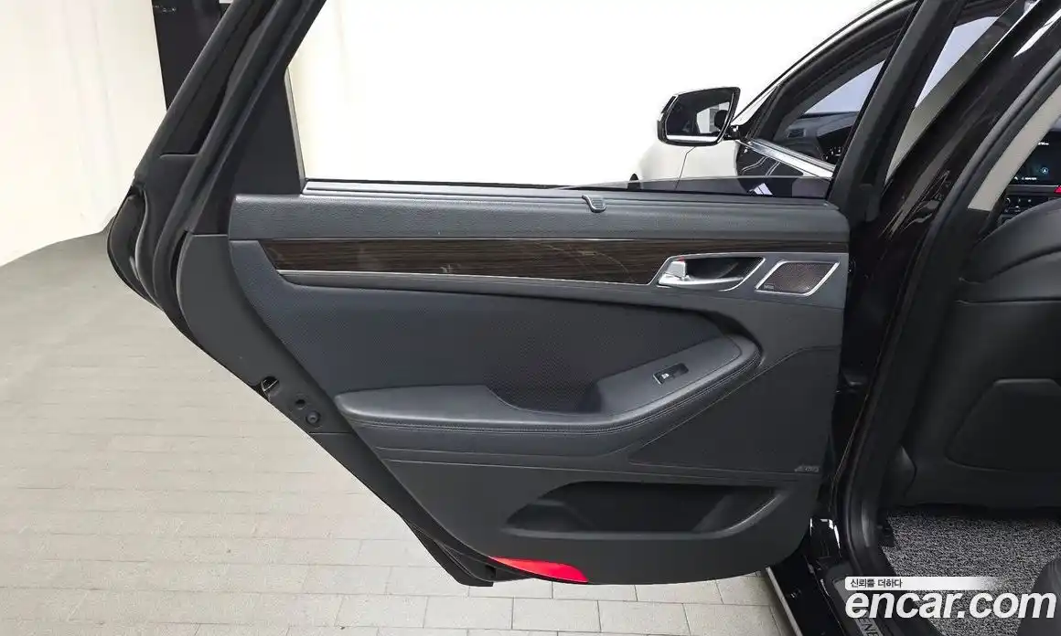 Genesis G80 2018 3.8 гидро в Москве, фото 15