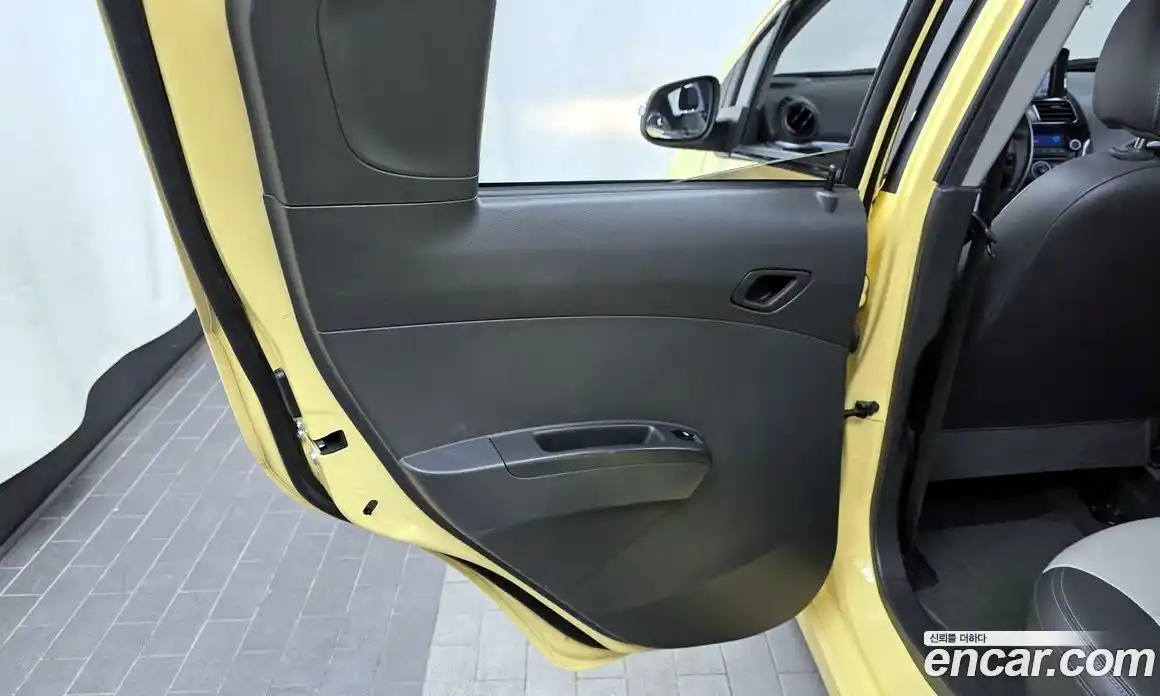Chevrolet Spark 2014 1.0 гидро в Москве № 1541139, фото 15