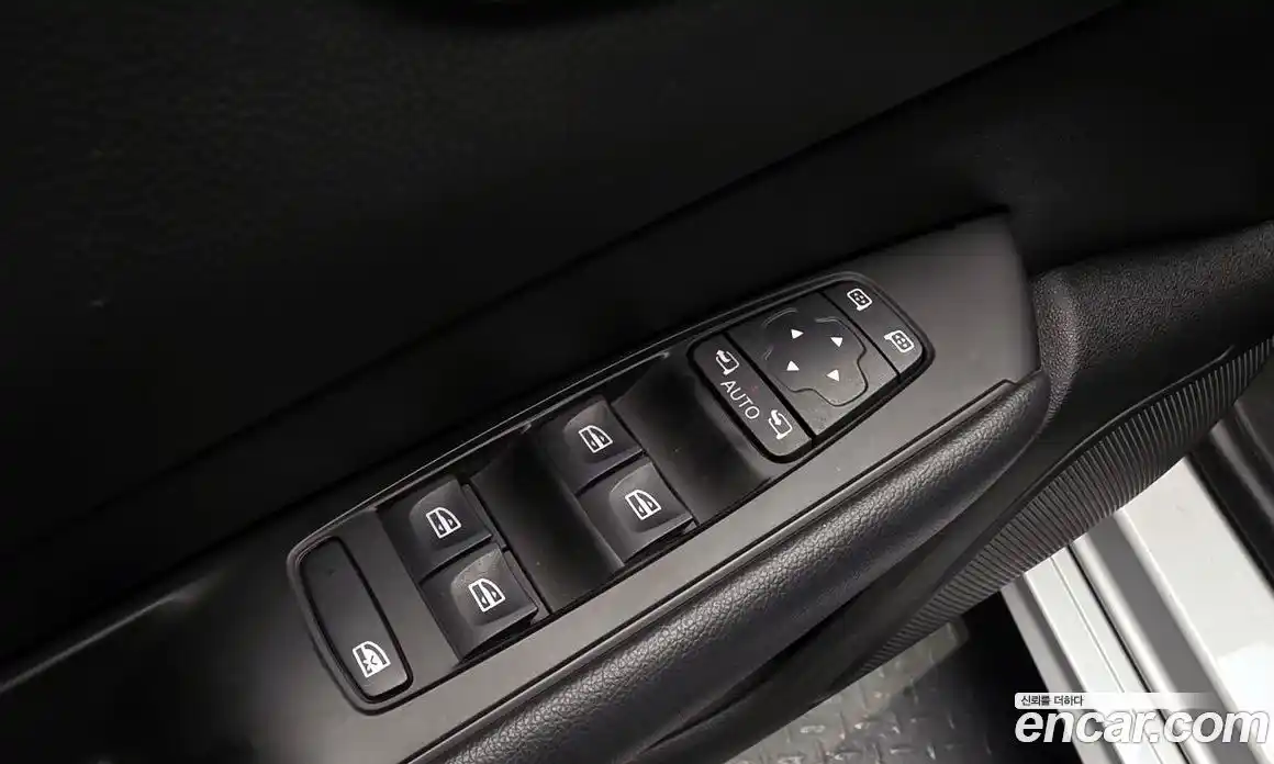 Renault SM6 2018 1.5 гидро в Москве № 1542915, фото 28