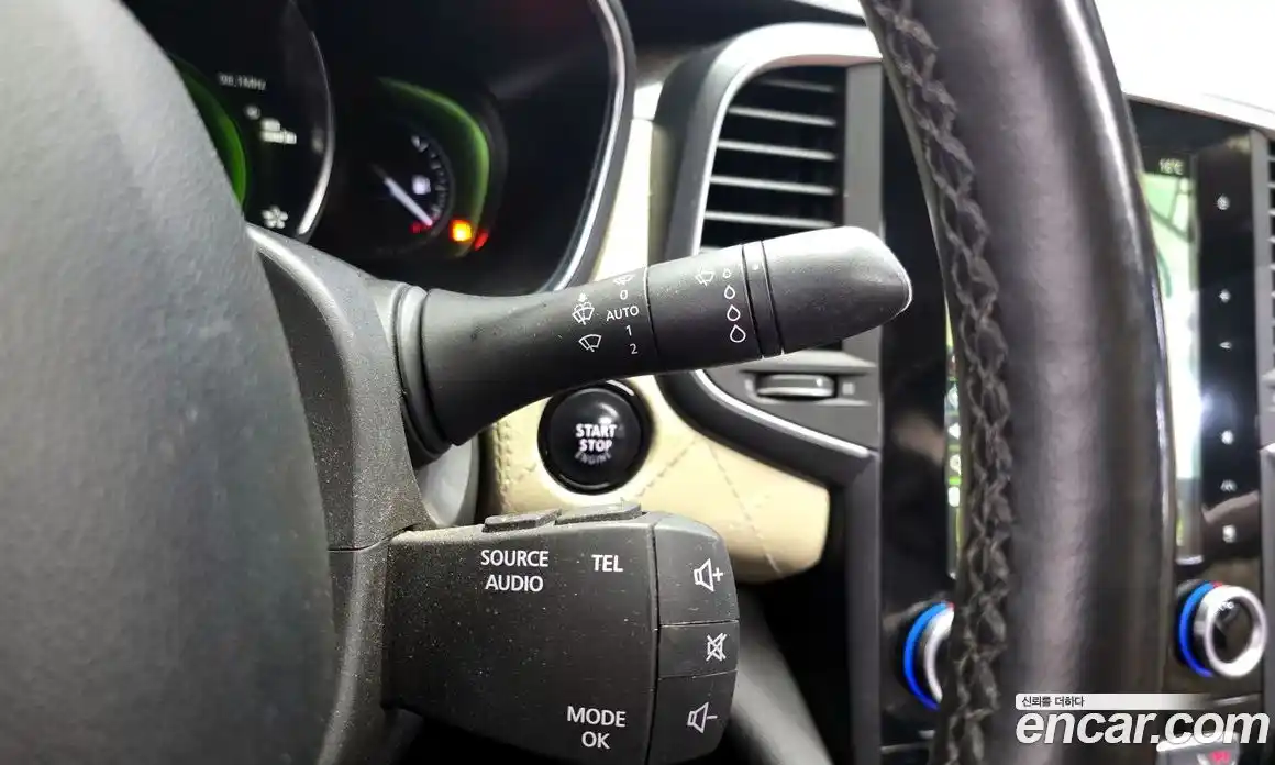 Renault SM6 2016 2.0 гидро в Москве № 1543449, фото 27