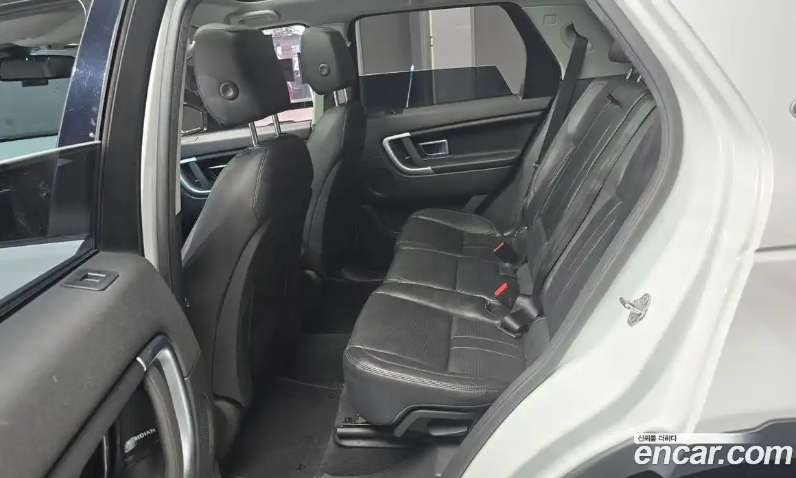 Land Rover Discovery Sport 2018 2.0 гидро в Москве № 1547542, фото 18