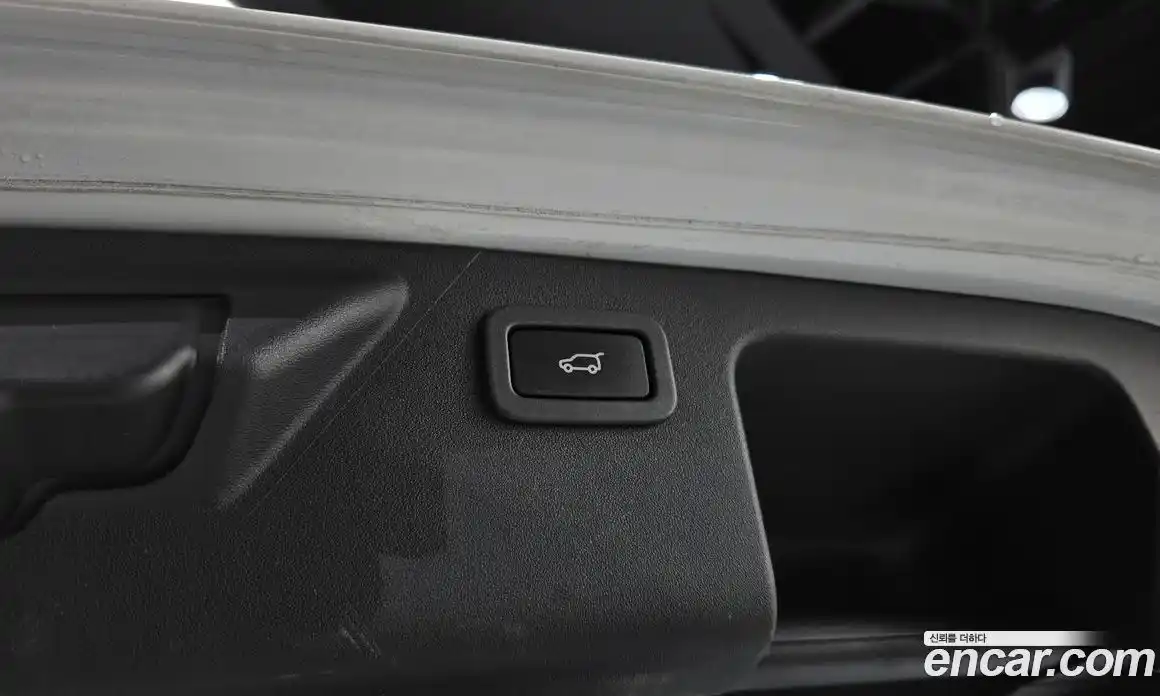 Land Rover Discovery Sport 2018 2.0 гидро в Москве № 1547542, фото 26