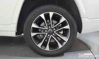 Jeep Cherokee 2022 3.6 гидро в Москве № 1549728, миниатюра 7