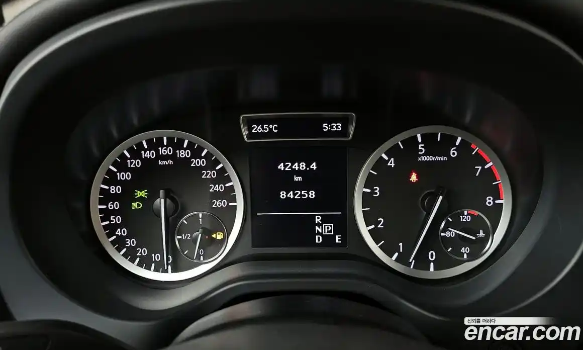 Infiniti Q30 2017 2.0 гидро в Москве № 1551028, фото 11