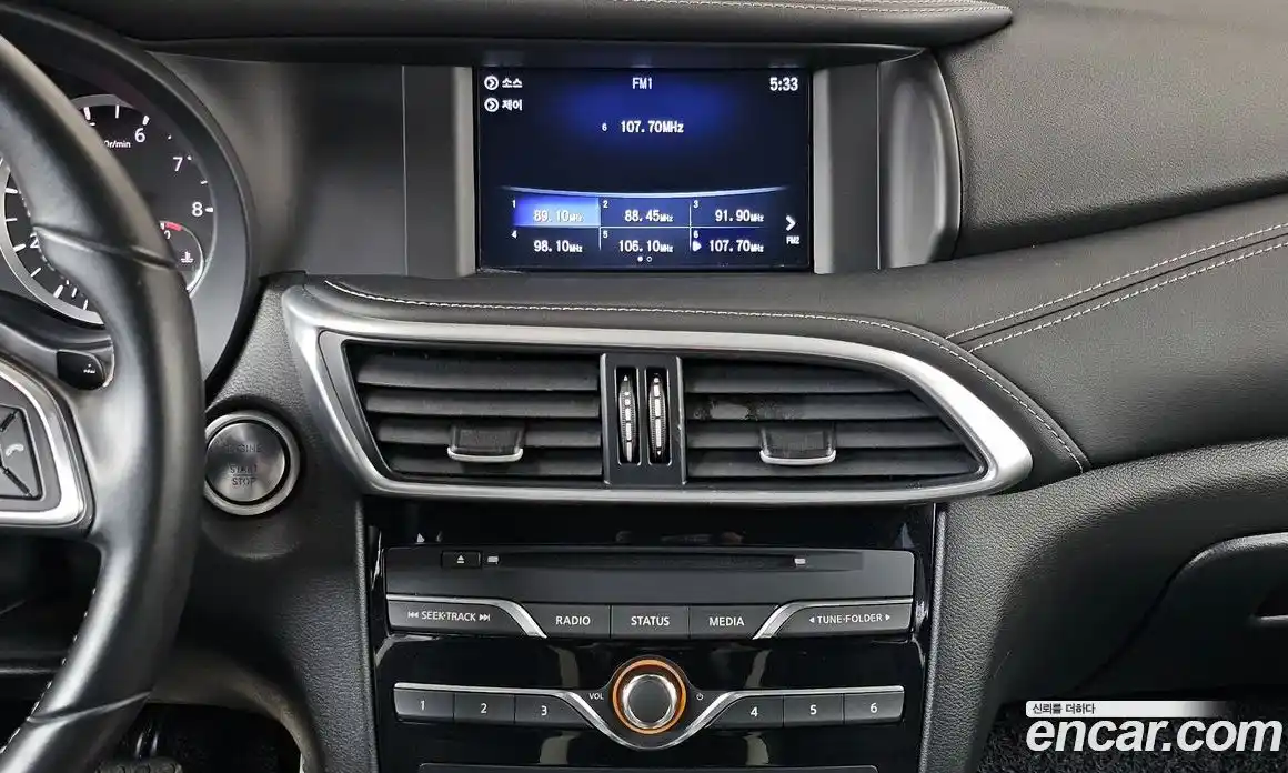 Infiniti Q30 2017 2.0 гидро в Москве № 1551028, фото 20