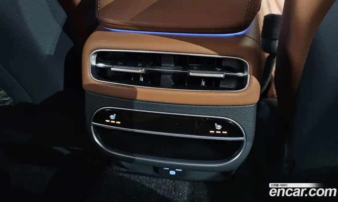 Genesis GV70 2022 2.5 гидро в Москве № 1611825, фото 25
