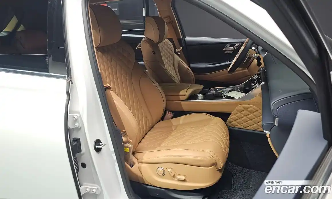 Genesis GV80 2022 3.0 гидро, фото 17