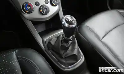 Chevrolet Aveo 2017 1.4 механика в Москве № 1614219, миниатюра 12