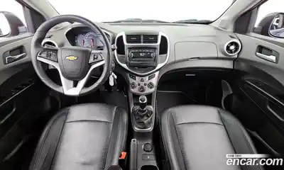 Chevrolet Aveo 2017 1.4 механика в Москве № 1614219, миниатюра 10