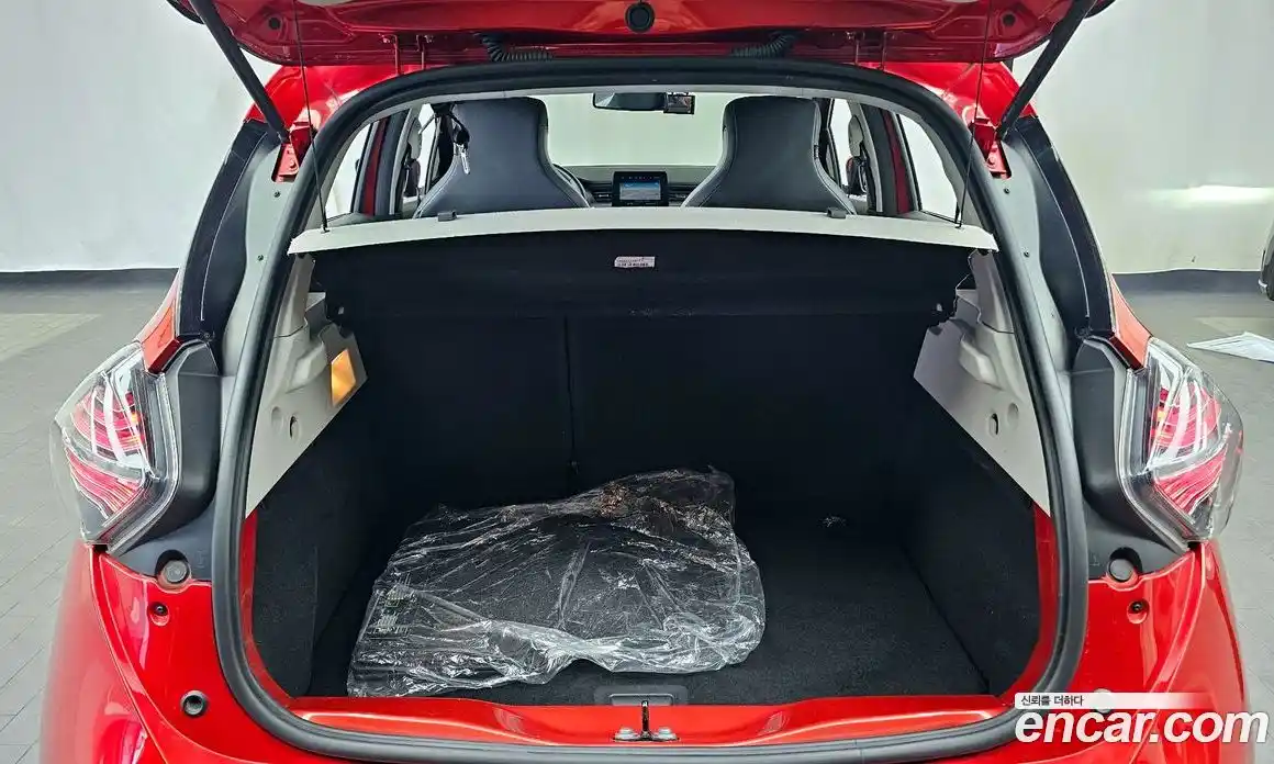 Renault Zoe 2021 0.2 гидро в Москве № 1615593, фото 26