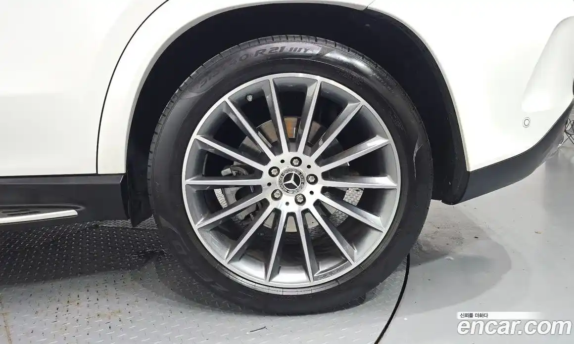 Mercedes-Benz GLE-Class 2024 3.0 гидро в Москве № 1616756, фото 7