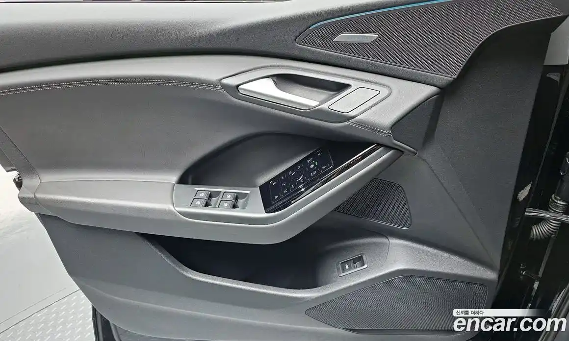 Audi Q6 e-tron 2025 0.2 гидро в Москве № 1617520, фото 14