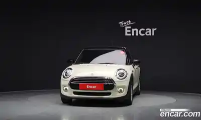 Mini Cooper 2019 1.5 гидро в Москве № 1620461, миниатюра 3