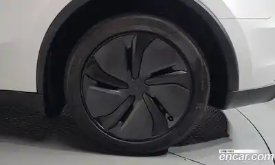 Tesla Model Y 2025 0.2 гидро, миниатюра 6