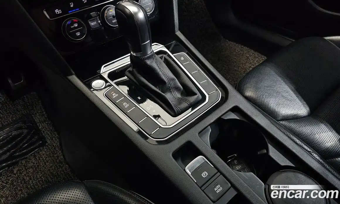 Volkswagen Arteon 2019 2.0 гидро в Москве № 1623152, фото 11