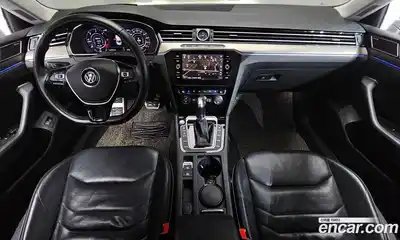 Volkswagen Arteon 2019 2.0 гидро в Москве № 1623152, миниатюра 9