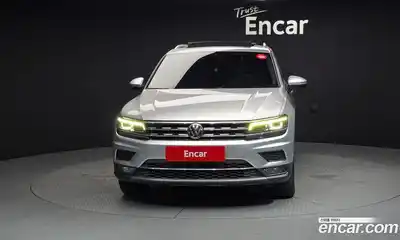 Volkswagen Tiguan 2018 2.0 гидро в Москве № 1623442, миниатюра 3