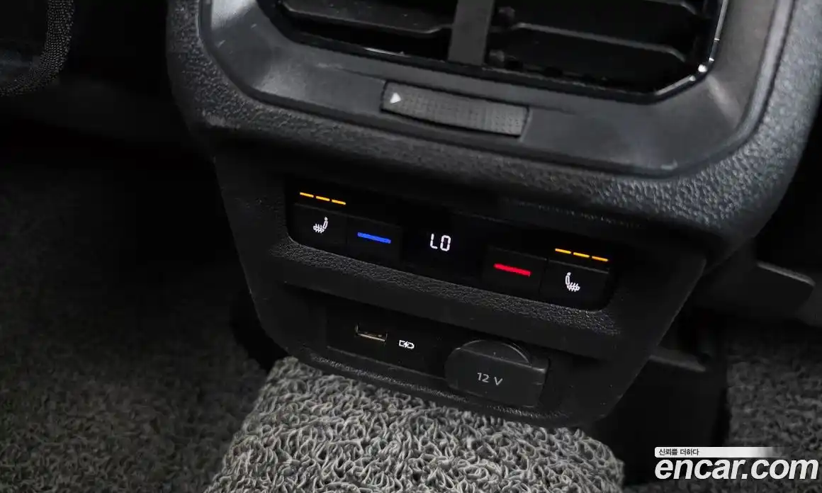 Volkswagen Tiguan 2018 2.0 гидро в Москве № 1623442, фото 31