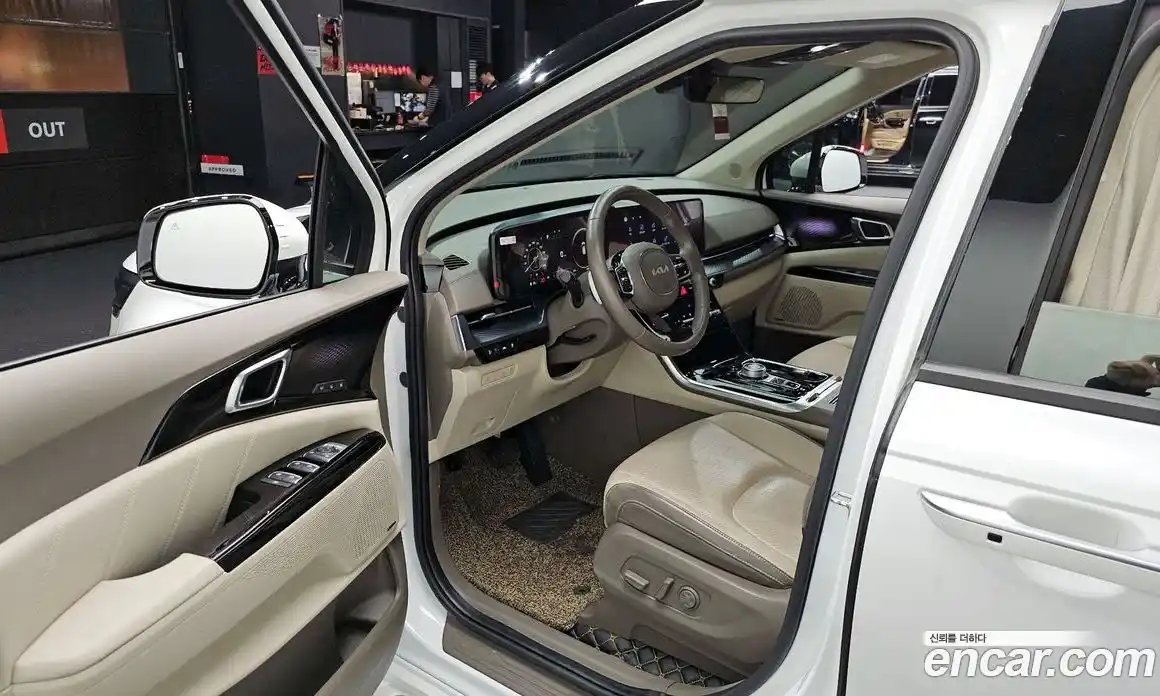 Kia Canival 2021 3.5 гидро в Москве № 1685034, фото 13