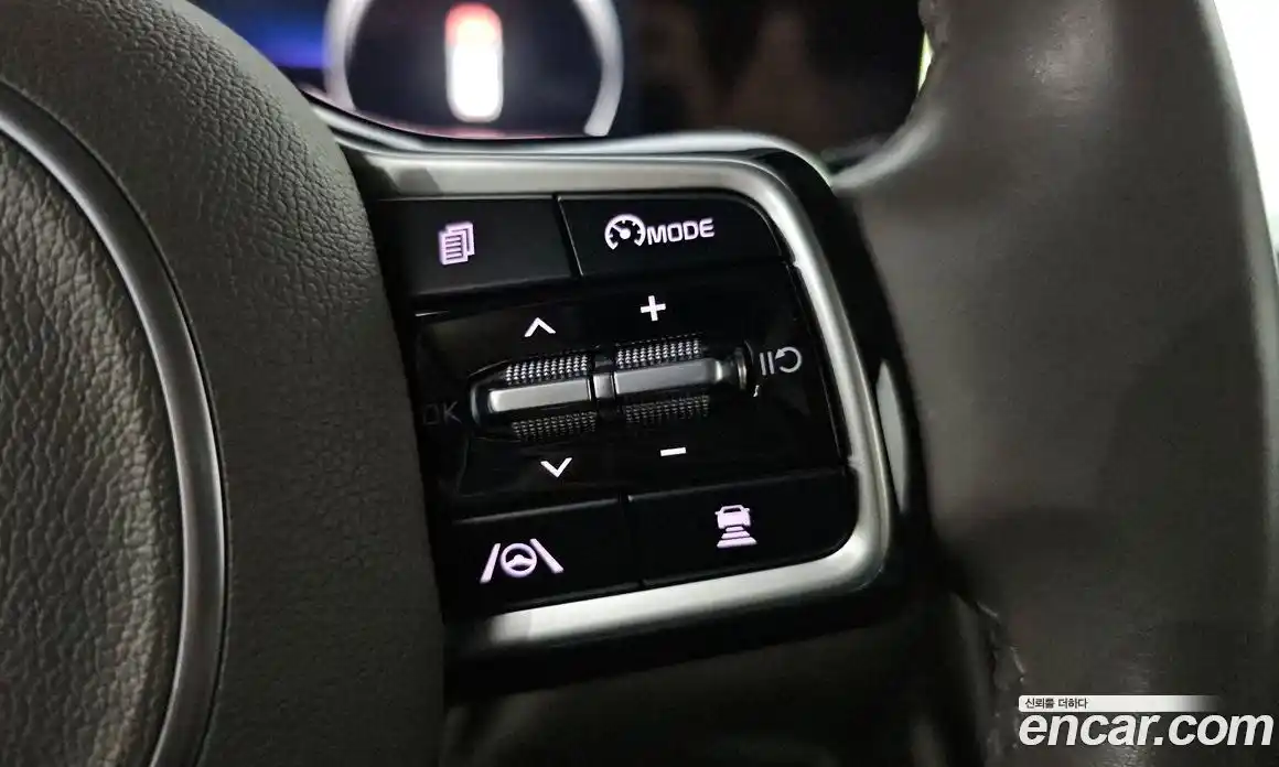 Kia Canival 2021 3.5 гидро в Москве № 1685034, фото 28
