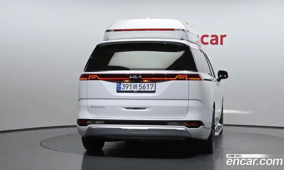 Kia Canival 2021 3.5 гидро в Москве № 1685034, фото 4