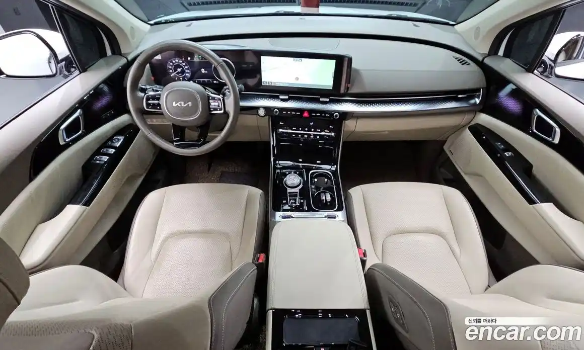 Kia Canival 2021 3.5 гидро в Москве № 1685034, фото 10