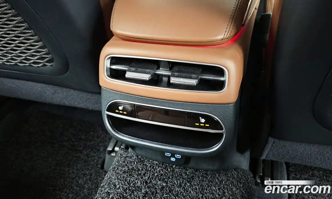 Genesis GV70 2021 2.5 гидро в Москве № 1685502, фото 25