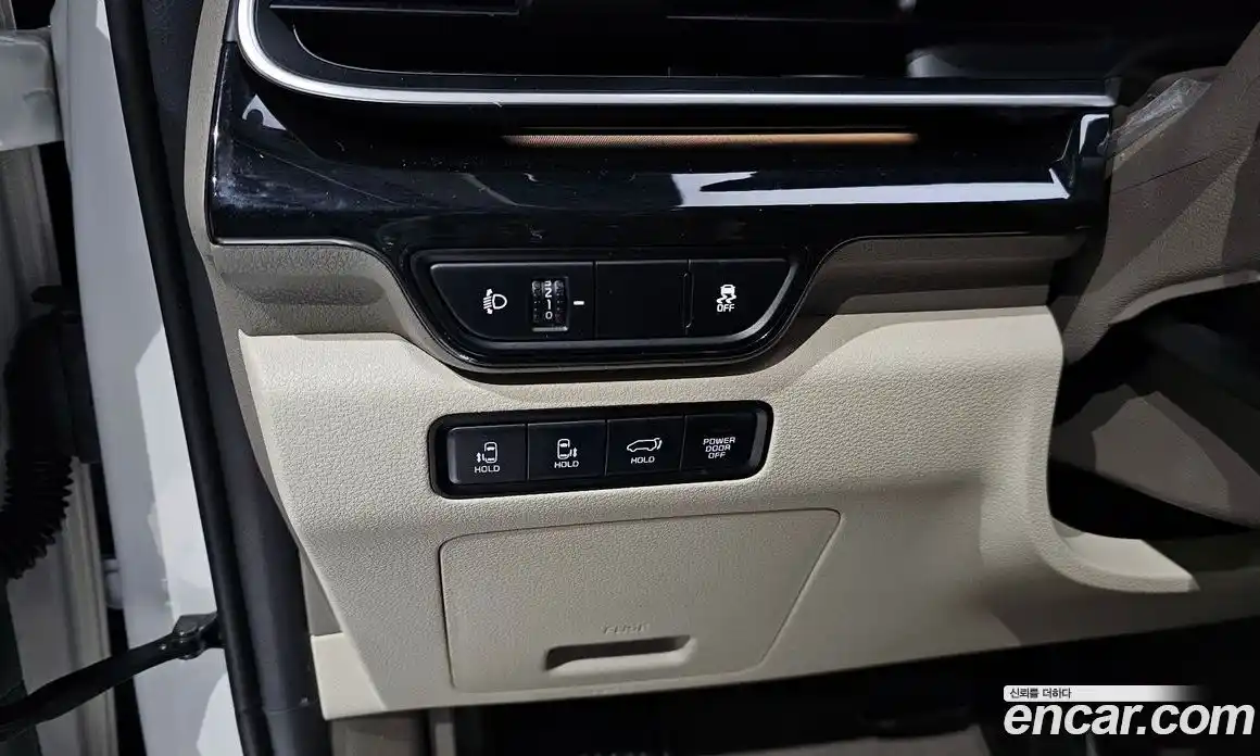 Kia Canival 2024 1.6 гидро в Москве № 1758399, фото 26