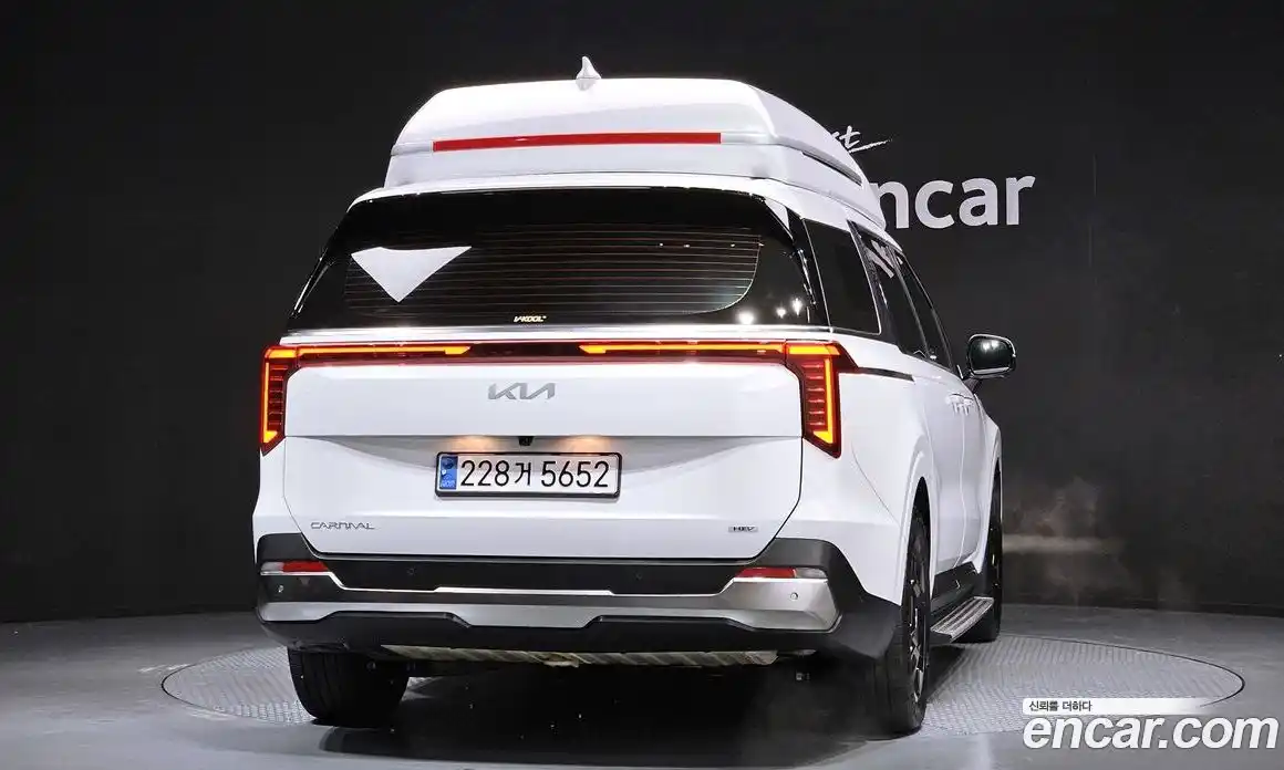 Kia Canival 2024 1.6 гидро в Москве № 1758399, фото 4
