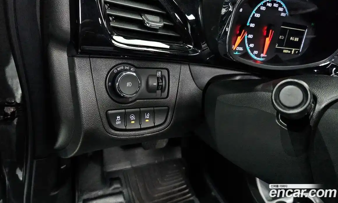 Chevrolet Spark 2016 1.0 гидро в Москве, фото 25