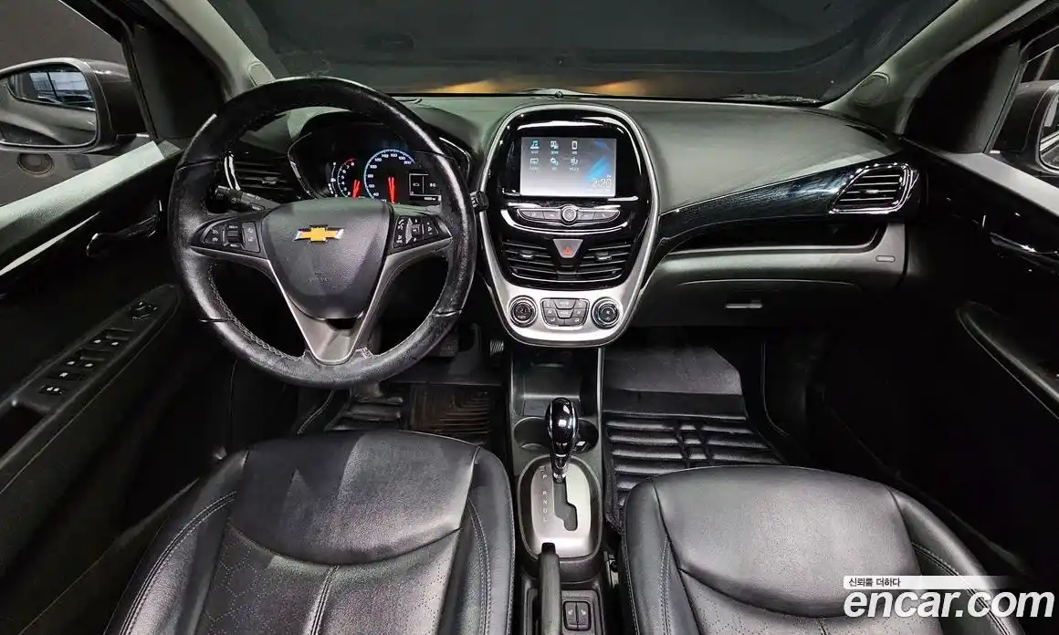 Chevrolet Spark 2016 1.0 гидро в Москве, фото 10