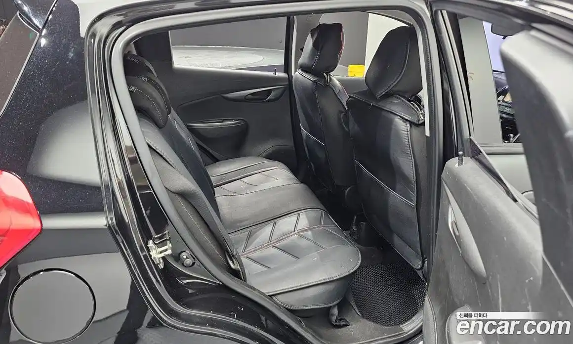 Chevrolet Spark 2017 1.0 гидро в Москве, фото 17
