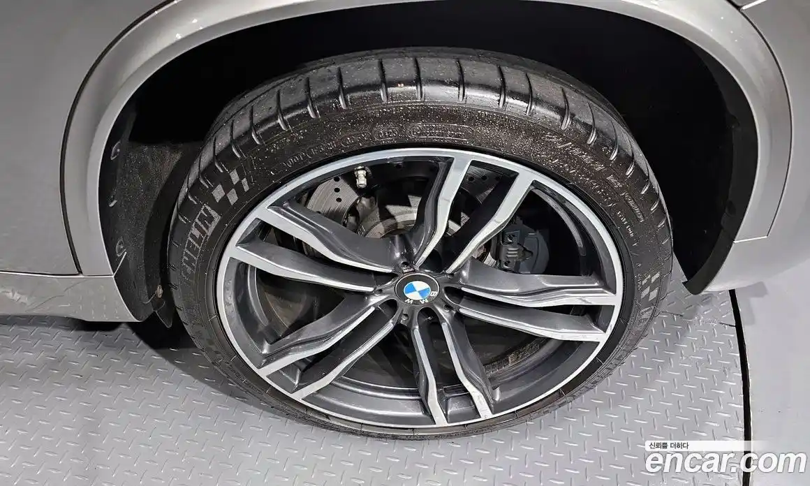 BMW X5M 2017 4.4 гидро в Москве № 1760861, фото 7