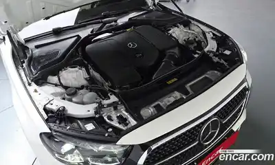 Mercedes-Benz E-Class 2025 2.0 гидро в Москве № 1761587, миниатюра 5