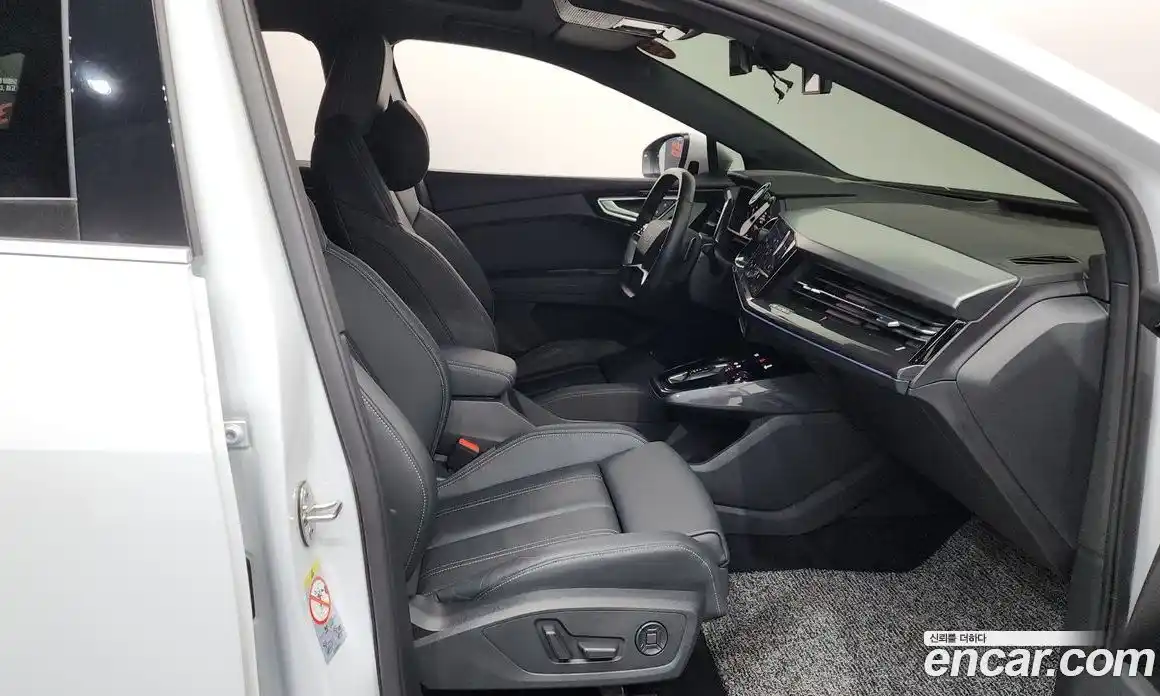 Audi Q4 e-tron 2022 0.2 гидро в Москве № 1762927, фото 17