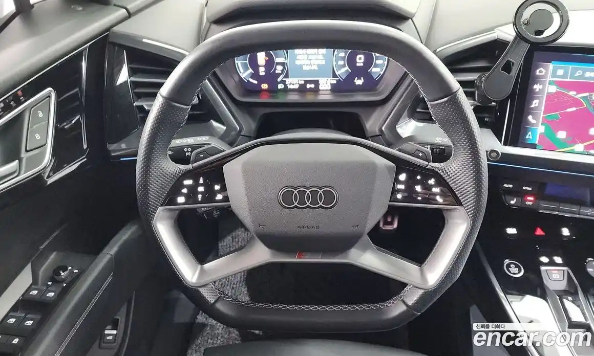 Audi Q4 e-tron 2022 0.2 гидро в Москве № 1762927, фото 18