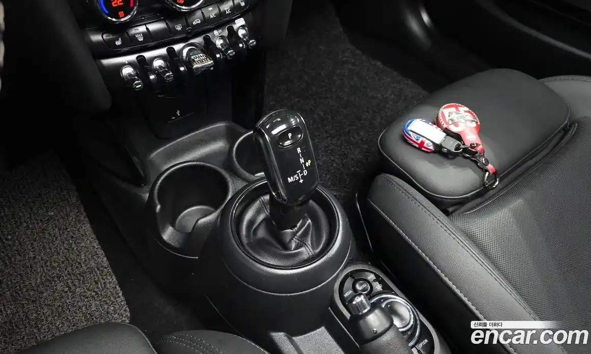 Mini Cooper 2022 1.5 гидро в Москве № 1764424, фото 12