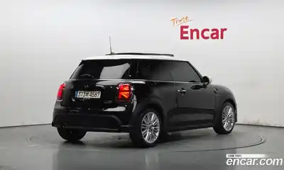 Mini Cooper 2022 1.5 гидро в Москве № 1764424, миниатюра 2