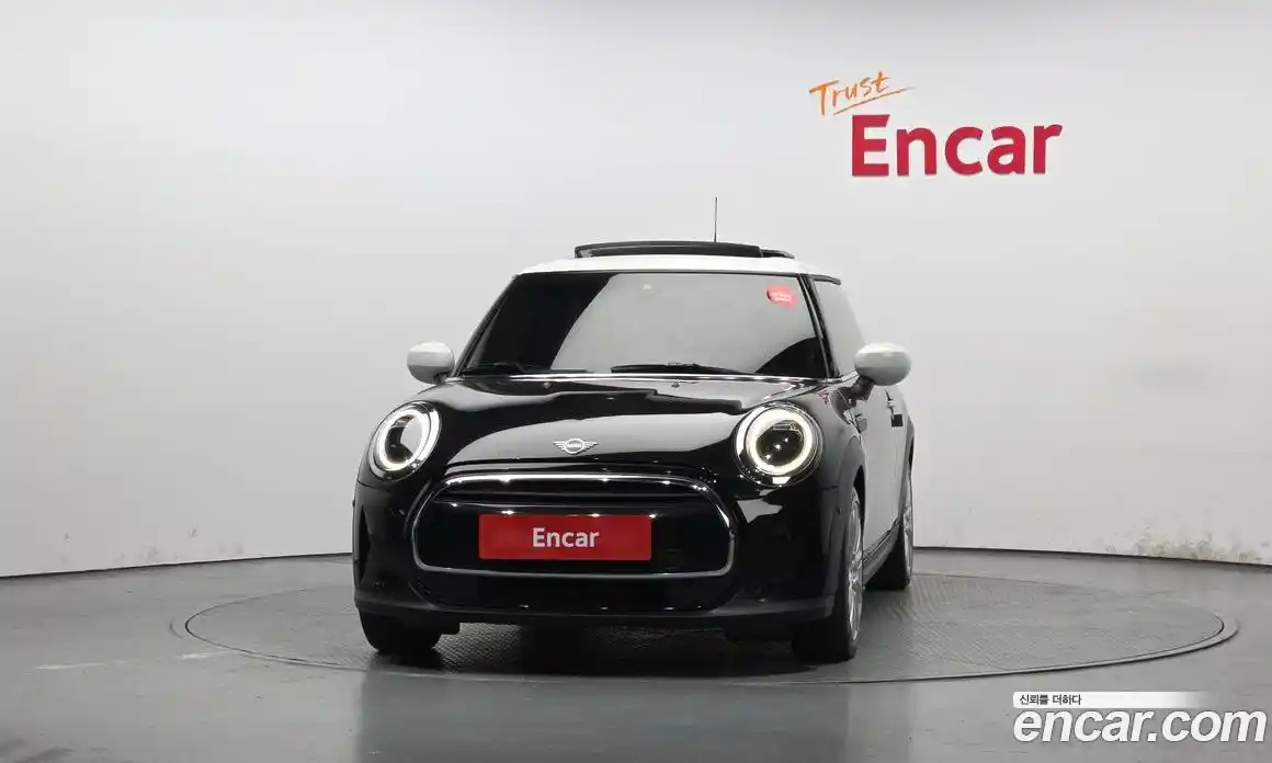 Mini Cooper 2022 1.5 гидро в Москве № 1764424, фото 3