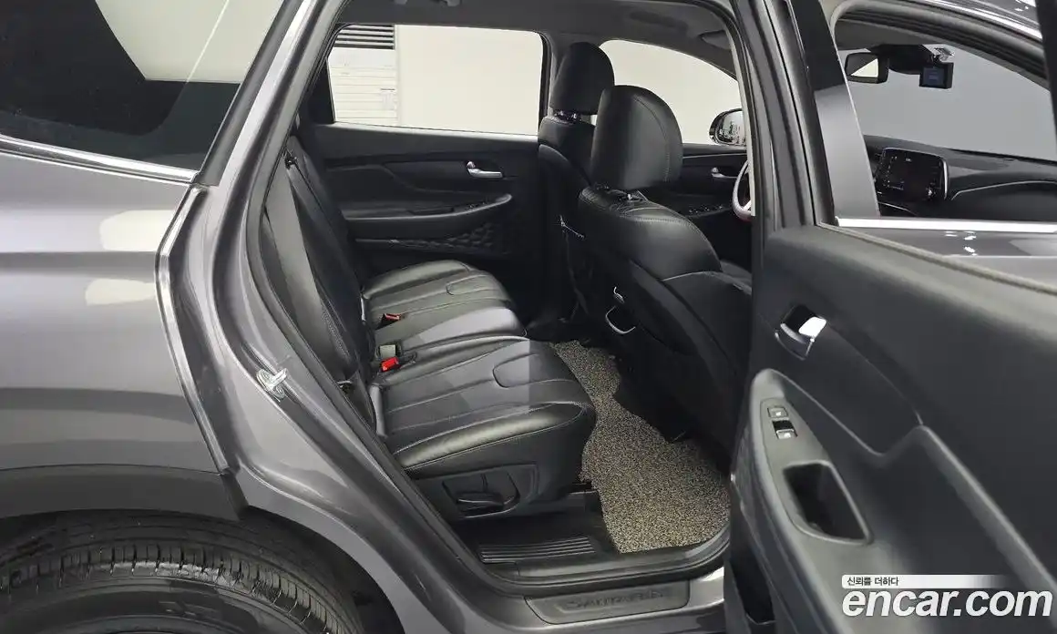 Hyundai Santa Fe 2018 2.0 гидро в Москве № 1830971, фото 11