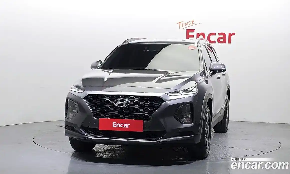 Hyundai Santa Fe 2018 2.0 гидро в Москве № 1830971, фото 3