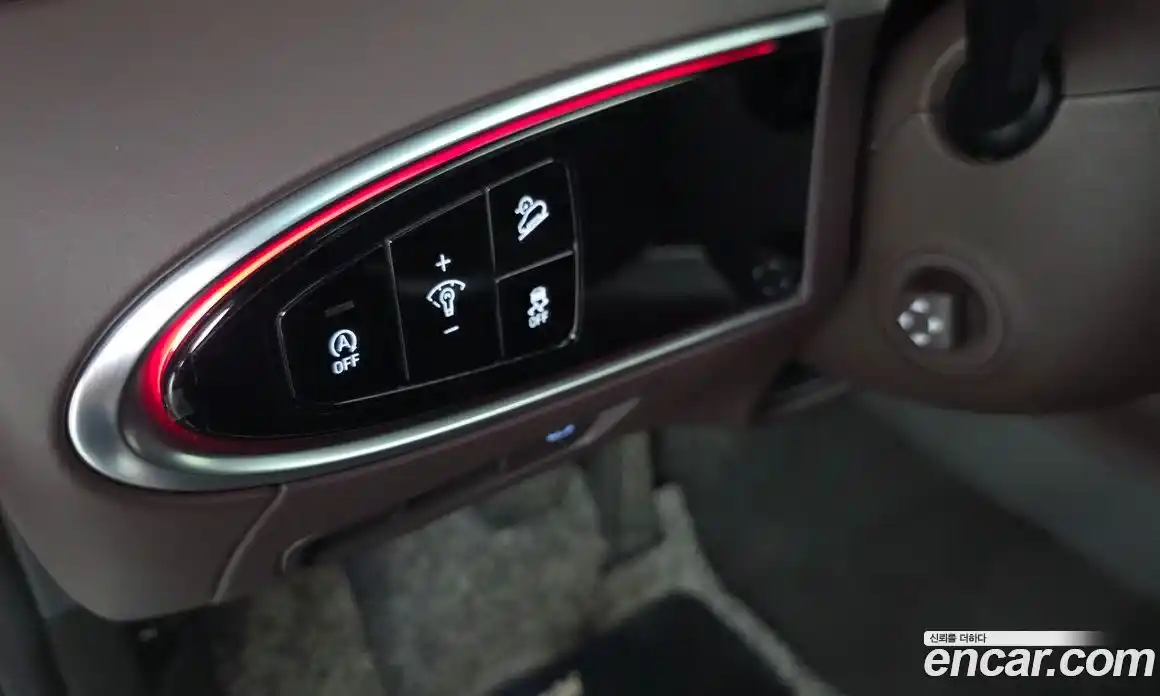 Genesis GV70 2023 2.5 гидро в Москве № 1832214, фото 28