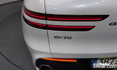 Genesis GV70 2023 2.5 гидро в Москве № 1832214, миниатюра 9