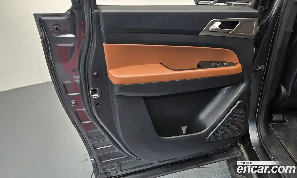SsangYong Rexton 2019 2.2 гидро в Москве № 1833190, фото 15