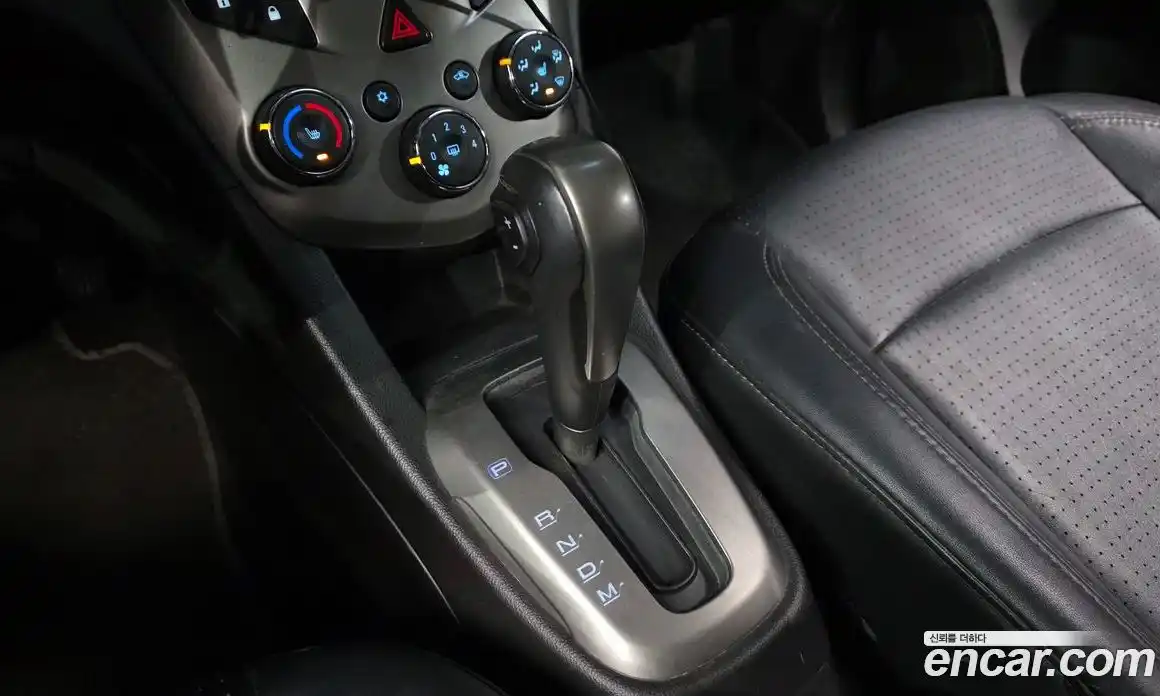 Chevrolet Aveo 2012 1.6 гидро в Москве № 1833960, фото 9