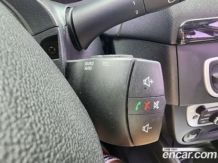 Renault SM3 2015 1.6 гидро в Москве № 1835213, фото 12