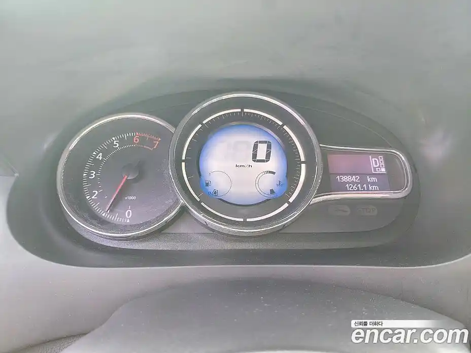 Renault SM3 2015 1.6 гидро в Москве № 1835213, фото 7